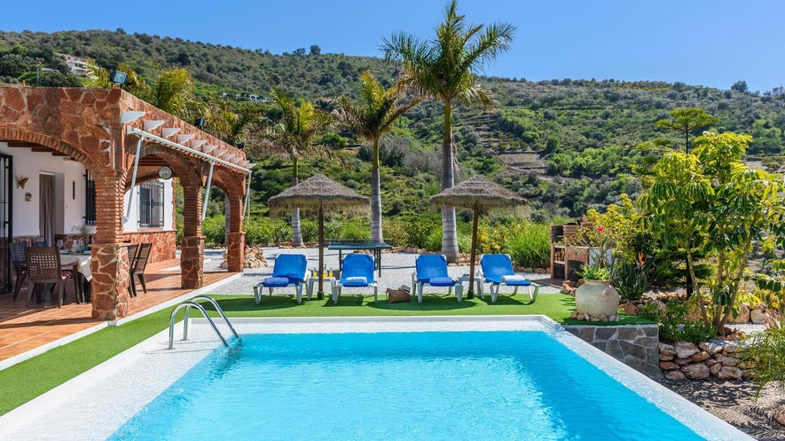 Villa Las Palmeras De Torrox By Ruralidays Exterior foto
